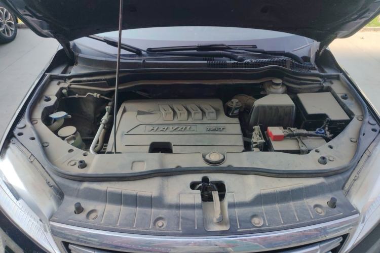 Used Haval H6 2017 Red-Label Sport Edition 1.5T Manual Two-Wheel Drive Elite Model Engine Bay