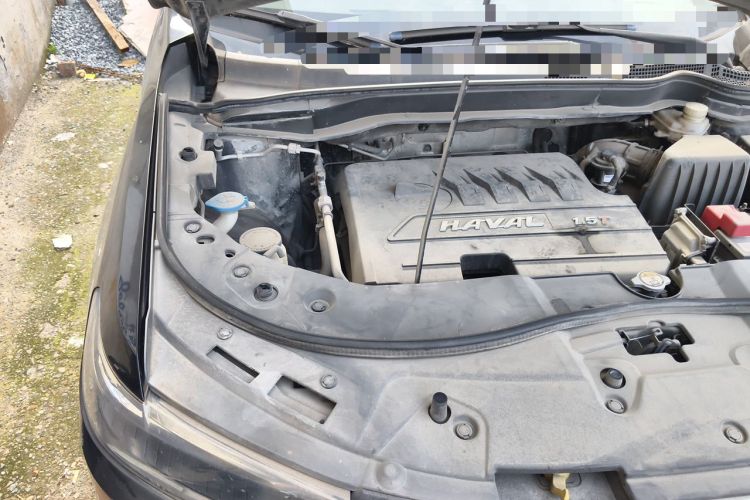 Used Haval H6 2017 Blue Label Sport Edition 1.5T Manual Two-Wheel Drive Elite Model Engine Bay Right