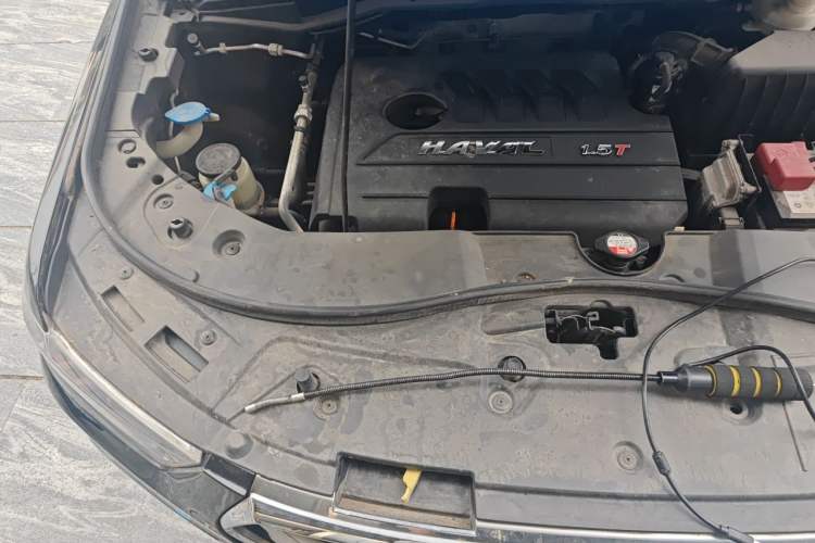 Used Haval H6 2017 Blue Label Sport Edition 1.5T Manual Two-Wheel Drive Elite Model Engine Bay Right