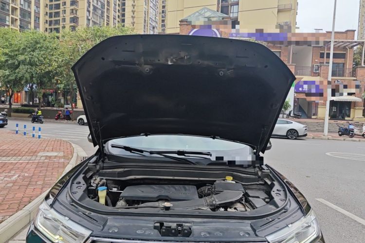 Used Haval H6 2017 Blue Label 1.5T Automatic Two-Wheel Drive ZhiShang Model Engine Bay