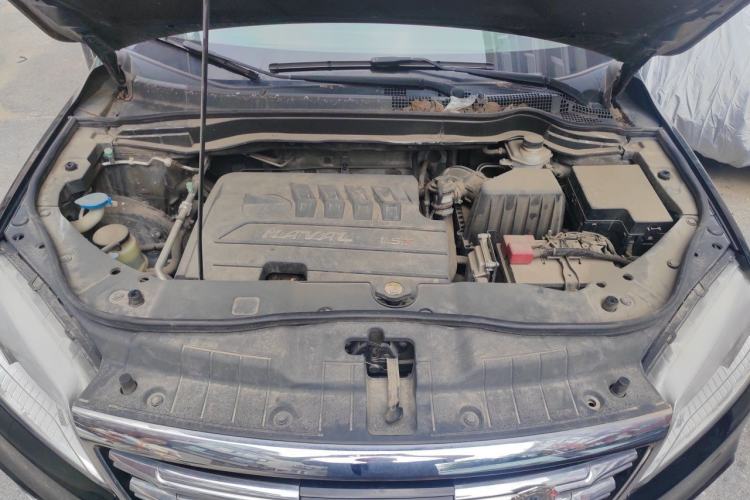 Used Haval H6 2017 Red-Label Sport Edition 1.5T Manual Two-Wheel Drive Elite Model Engine Bay