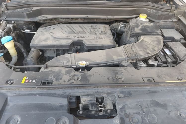 Used Haval H6 2017 Blue Label 1.5T Automatic Two-Wheel Drive ZhiShang Model Engine Bay