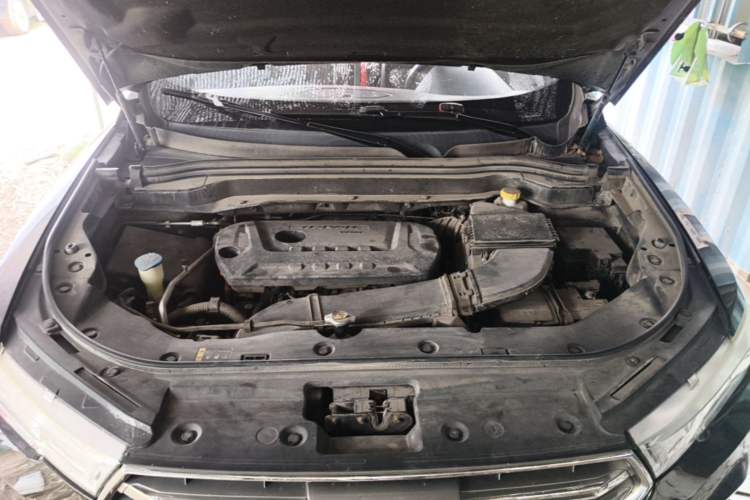 Used Haval H6 2017 Blue Label 2.0T Automatic Two-Wheel Drive Smart Edition Engine Bay