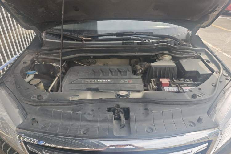 Used Haval H6 2017 Red-Label Sport Edition 1.5T Manual Two-Wheel Drive Elite Model Engine Bay