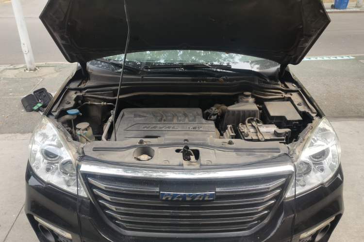 Used Haval H6 2017 Classic Edition 1.5T Automatic Two-Wheel Drive Elite Model Engine Bay