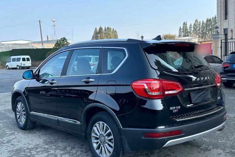 Used Haval H6 2017 Red-Label Sport Edition 1.5T Automatic Two-Wheel Drive Luxury Model Exterior 3