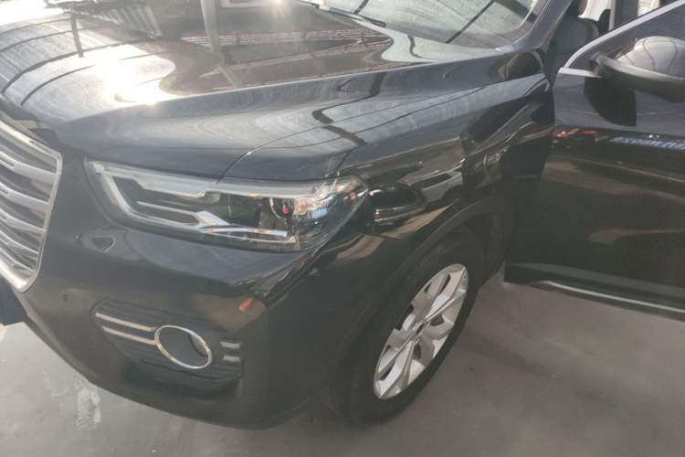 Used Haval H6 2017 Red-Label 1.5T Automatic Two-Wheel Drive Luxury Model Exterior 3