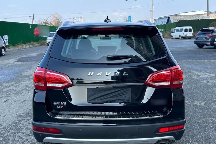 Used Haval H6 2017 Red-Label Sport Edition 1.5T Automatic Two-Wheel Drive Luxury Model Exterior 4