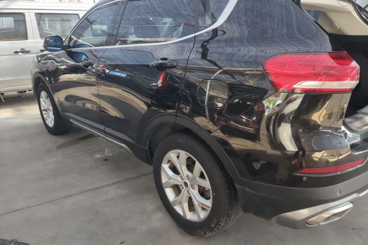 Used Haval H6 2017 Red-Label 1.5T Automatic Two-Wheel Drive Luxury Model Exterior 4