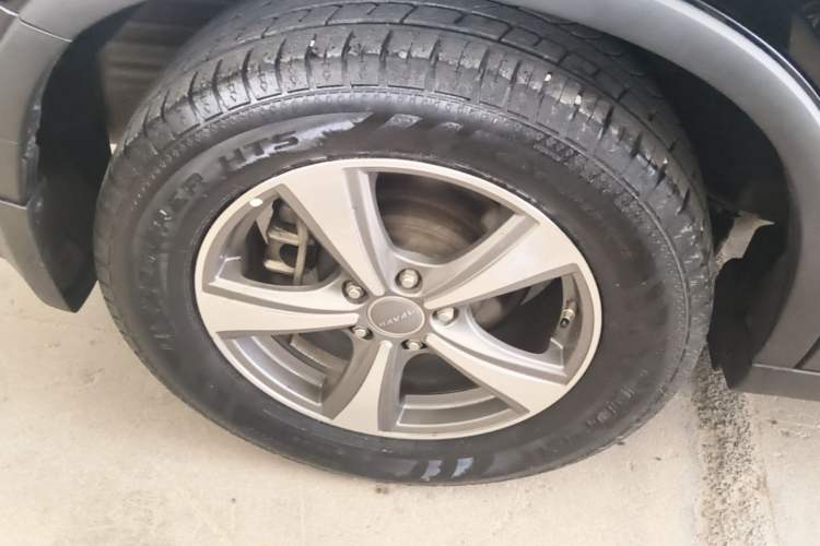 Used Haval H6 2017 Red-Label Sport Edition 1.5T Manual Two-Wheel Drive Elite Model Exterior 5