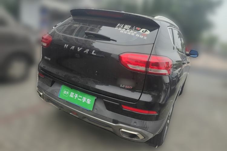 Used Haval H6 2017 Red Label 2.0T Automatic Two-Wheel Drive ZhiShang Model Exterior 5