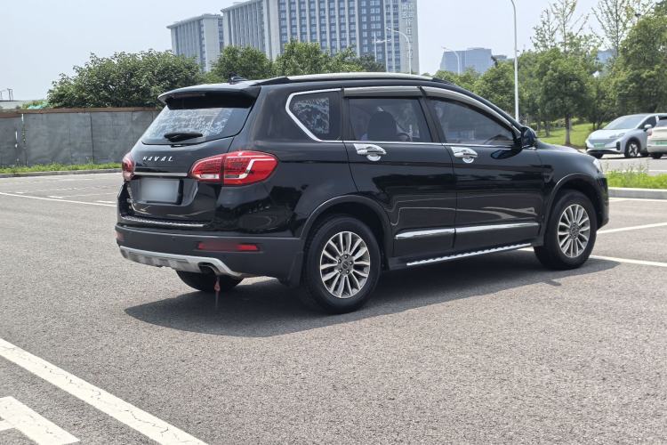 Used Haval H6 2017 Restyled Red-Label Sport Version 1.5T Automatic Two-Wheel Drive Luxury Trim Exterior 6