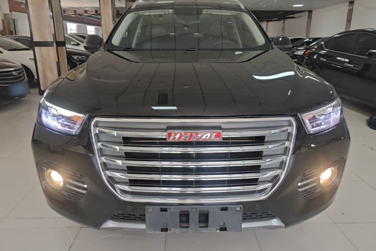 Used Haval H6 2017 Red Label 2.0T Automatic Two-Wheel Drive ZhiShang Model Front
