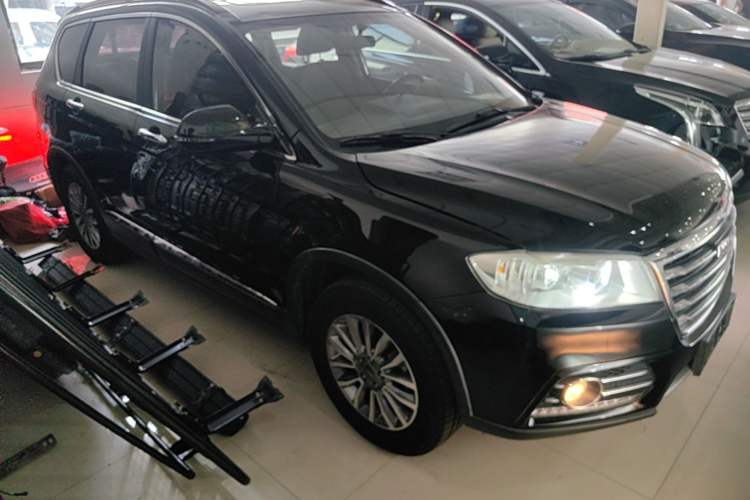 Used Haval H6 2017 Red-Label Sport Edition 1.5T Automatic Two-Wheel Drive Luxury Model Front Right 45 Deg