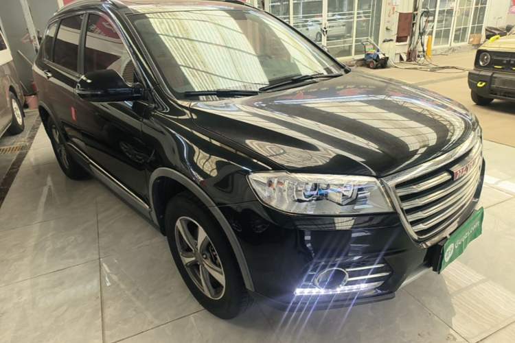 Used Haval H6 2017 Red-Label Sport Edition 1.5T Manual Two-Wheel Drive Elite Model Front Right 45 Deg