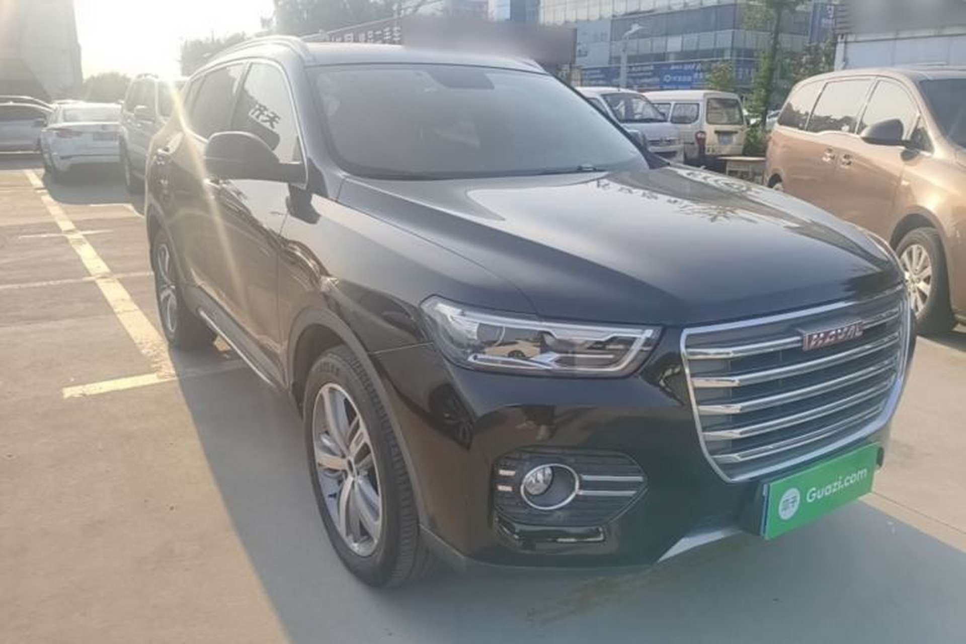 Used Haval H6 2017 Red Label 2.0T Automatic Two-Wheel Drive ZhiShang Model Front Right 45 Deg