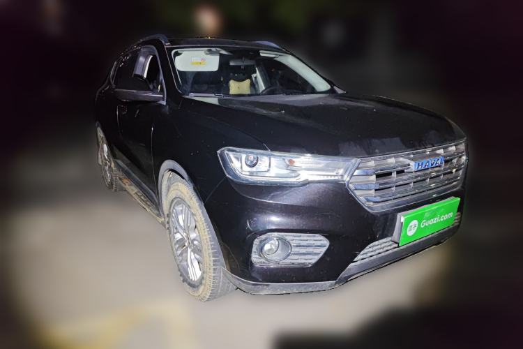 Used Haval H6 2017 Blue Label 2.0T Automatic Two-Wheel Drive Luxury Model Front Right 45 Deg