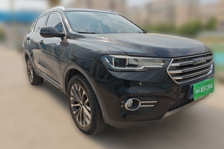 Used Haval H6 2017 Blue Label 2.0T Automatic Two-Wheel Drive Leading Model Front Right 45 Deg