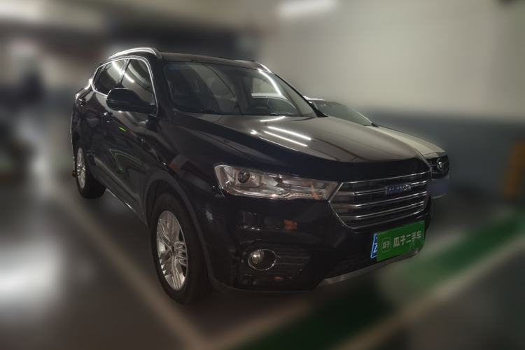 Used Haval H6 2017 Blue Label 2.0T Automatic Two-Wheel Drive Luxury Model Front Right 45 Deg