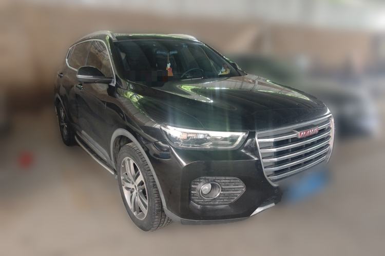 Used Haval H6 2017 Red Label 2.0T Automatic Two-Wheel Drive ZhiShang Model Front Right 45 Deg
