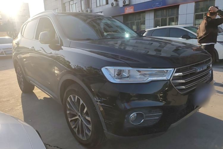 Used Haval H6 2017 Blue Label 1.5T Automatic Two-Wheel Drive ZhiShang Model Front Right 45 Deg