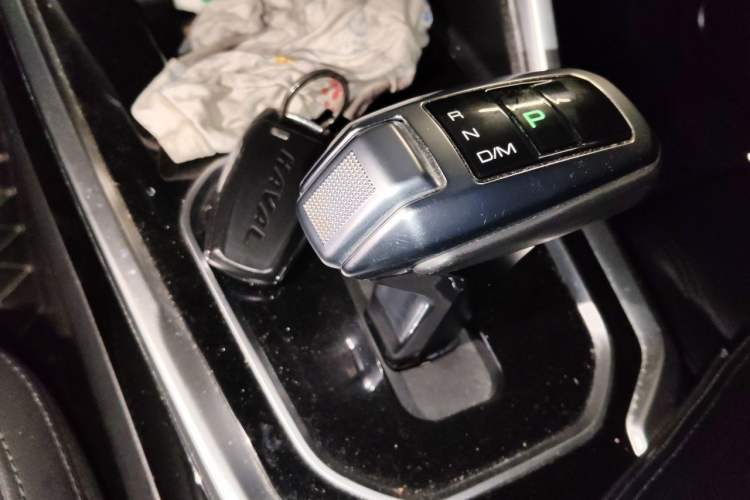 Used Haval H6 2017 Blue Label 1.3T Automatic Two-Wheel Drive Luxury Model Gear Lever