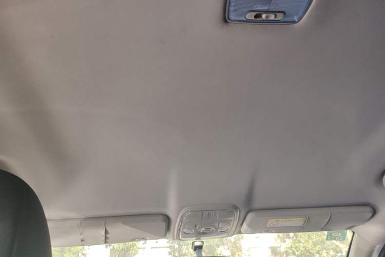 Used Haval H6 2017 Classic Edition 1.5T Manual Two-Wheel Drive Value Model Headliner