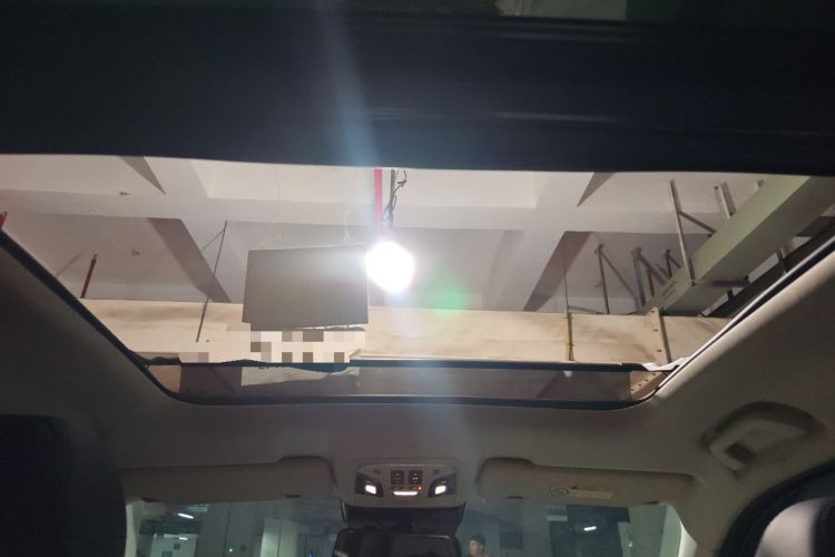 Used Haval H6 2017 Blue Label 2.0T Automatic Two-Wheel Drive Smart Edition Headliner