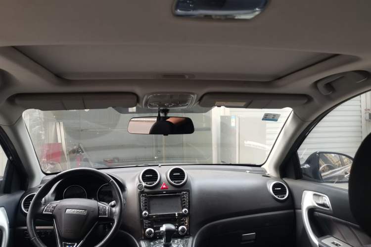 Used Haval H6 2017 Classic Edition 1.5T Automatic Two-Wheel Drive Elite Model Headliner