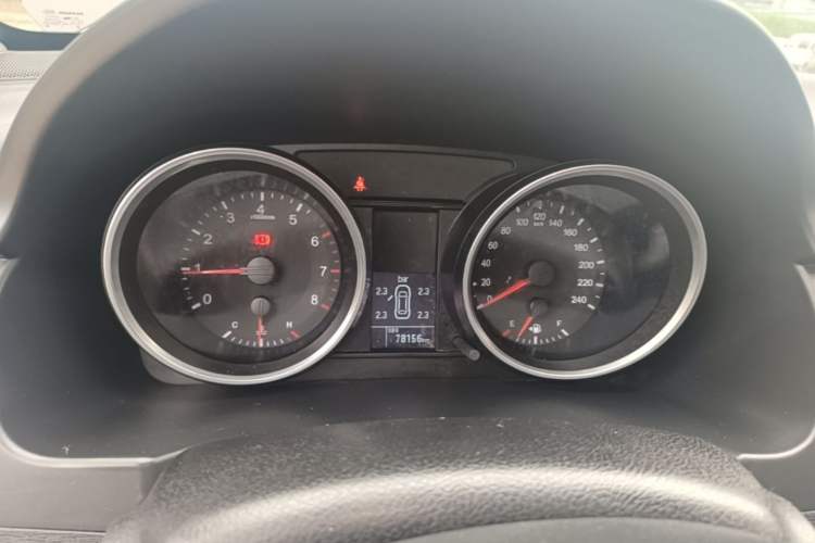 Used Haval H6 2017 Red-Label Sport Edition 1.5T Manual Two-Wheel Drive Elite Model Instrument Cluster