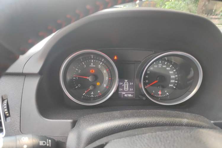 Used Haval H6 2017 Blue Label Sport Edition 1.5T Manual Two-Wheel Drive Elite Model Instrument Cluster