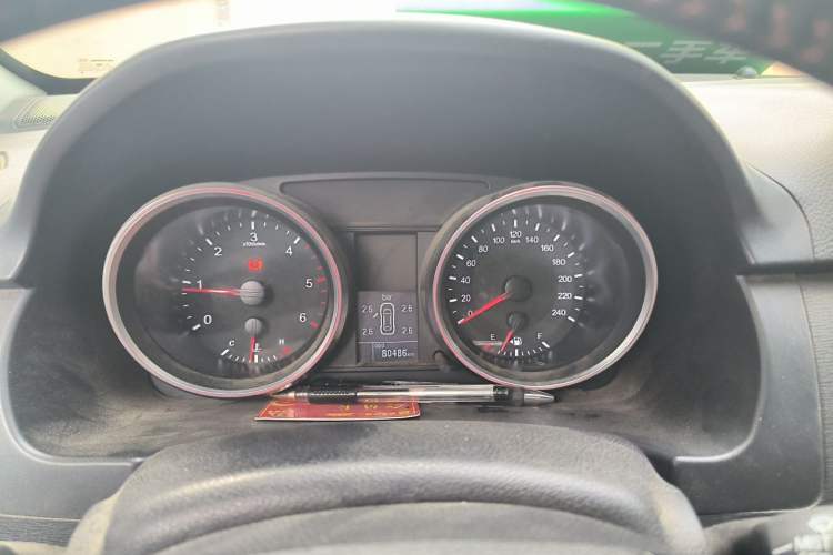 Used Haval H6 2017 Red-Label Sport Edition 2.0T Diesel Manual Two-Wheel Drive Elite Model China V Standard Instrument Cluster