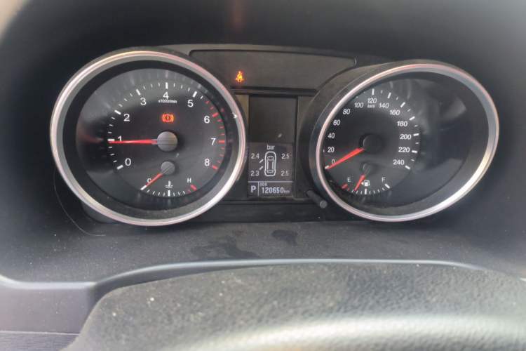 Used Haval H6 2017 Red-Label Sport Edition 1.5T Automatic Two-Wheel Drive Luxury Model Instrument Cluster