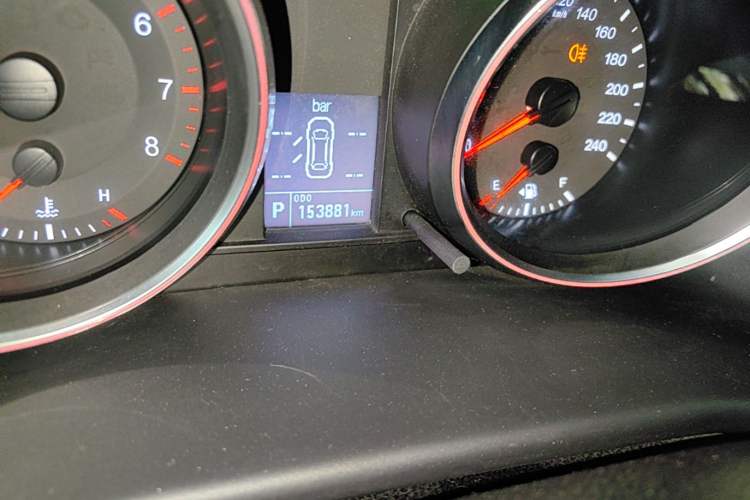Used Haval H6 2017 Red-Label Sport Edition 1.5T Automatic Two-Wheel Drive Luxury Model Instrument Cluster