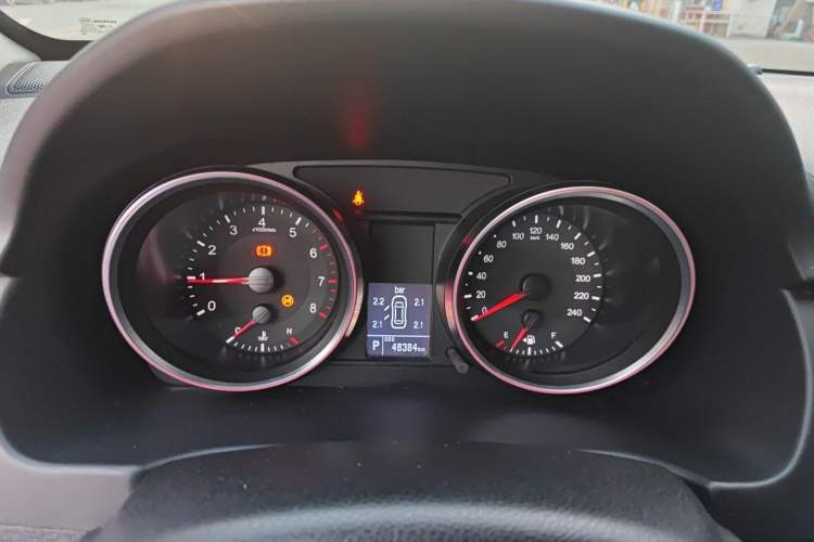 Used Haval H6 2017 Revised Blue-Label Sport Version 1.5T Automatic Two-Wheel Drive Luxury Trim Instrument Cluster