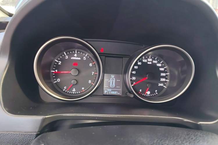 Used Haval H6 2017 Classic Edition 1.5T Automatic Two-Wheel Drive Elite Model Instrument Cluster