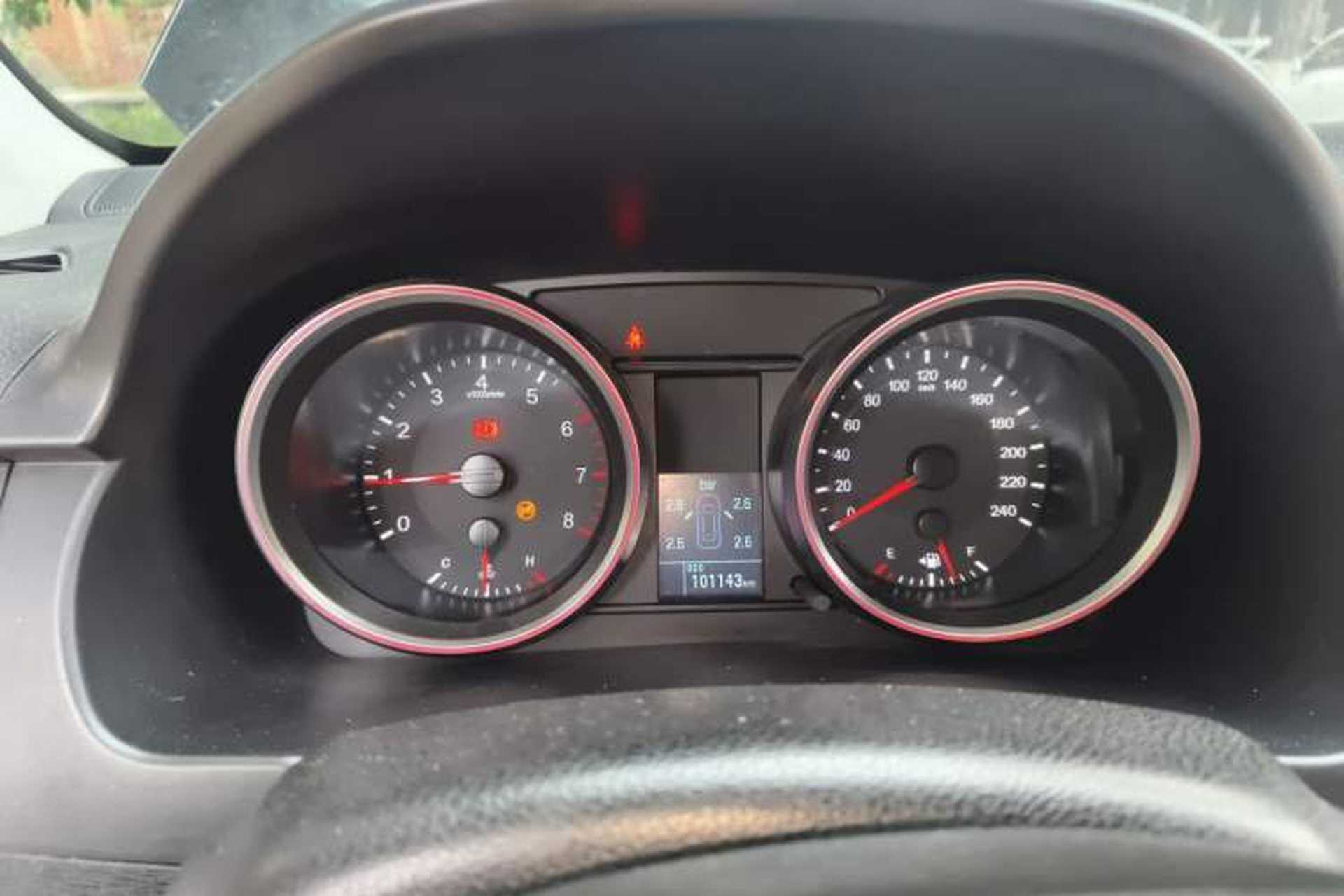 Used Haval H6 2017 Blue Label Sport Edition 1.5T Manual Two-Wheel Drive Elite Model Instrument Cluster