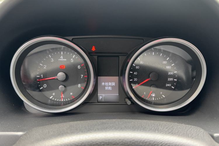 Used Haval H6 2017 Restyled Red-Label Sport Version 1.5T Automatic Two-Wheel Drive Luxury Trim Instrument Cluster