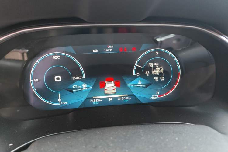 Used Haval H6 2017 Blue Label 2.0T Automatic Two-Wheel Drive Leading Model Instrument Cluster
