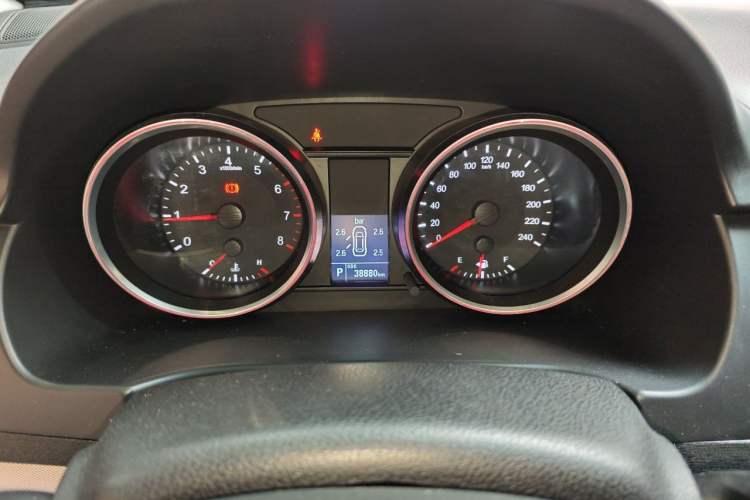 Used Haval H6 2017 Red-Label Sport Edition 1.5T Automatic Two-Wheel Drive Luxury Model Instrument Cluster