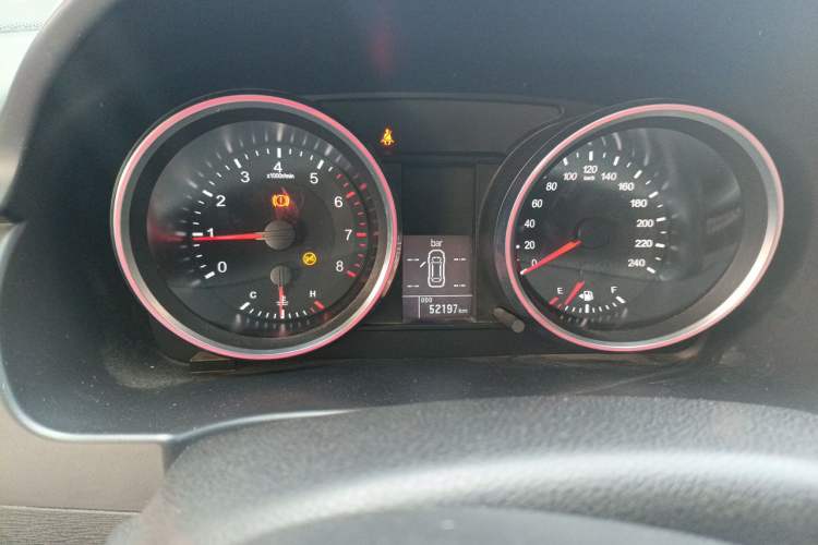 Used Haval H6 2017 Red-Label Sport Edition 1.5T Manual Two-Wheel Drive Elite Model Instrument Cluster