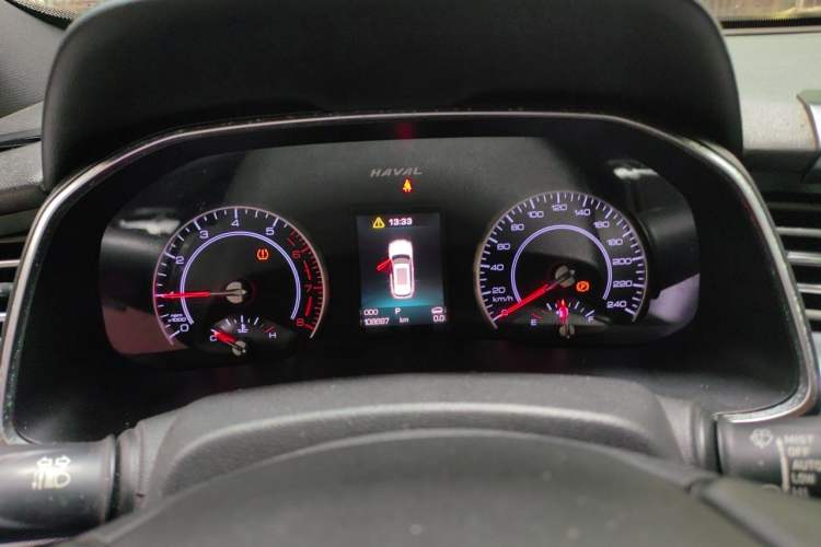 Used Haval H6 2017 Red Label 2.0T Automatic Two-Wheel Drive ZhiShang Model Instrument Cluster