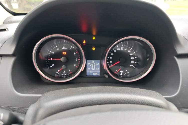 Used Haval H6 2017 Blue Label Sport Edition 1.5T Manual Two-Wheel Drive Elite Model Instrument Cluster