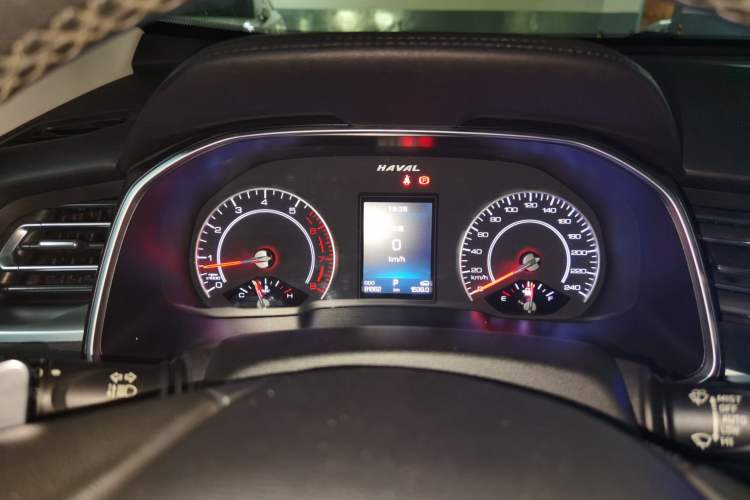 Used Haval H6 2017 Blue Label 2.0T Automatic Two-Wheel Drive Luxury Model Instrument Cluster