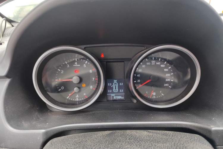 Used Haval H6 2017 Red-Label Sport Edition 1.5T Manual Two-Wheel Drive Elite Model Instrument Cluster