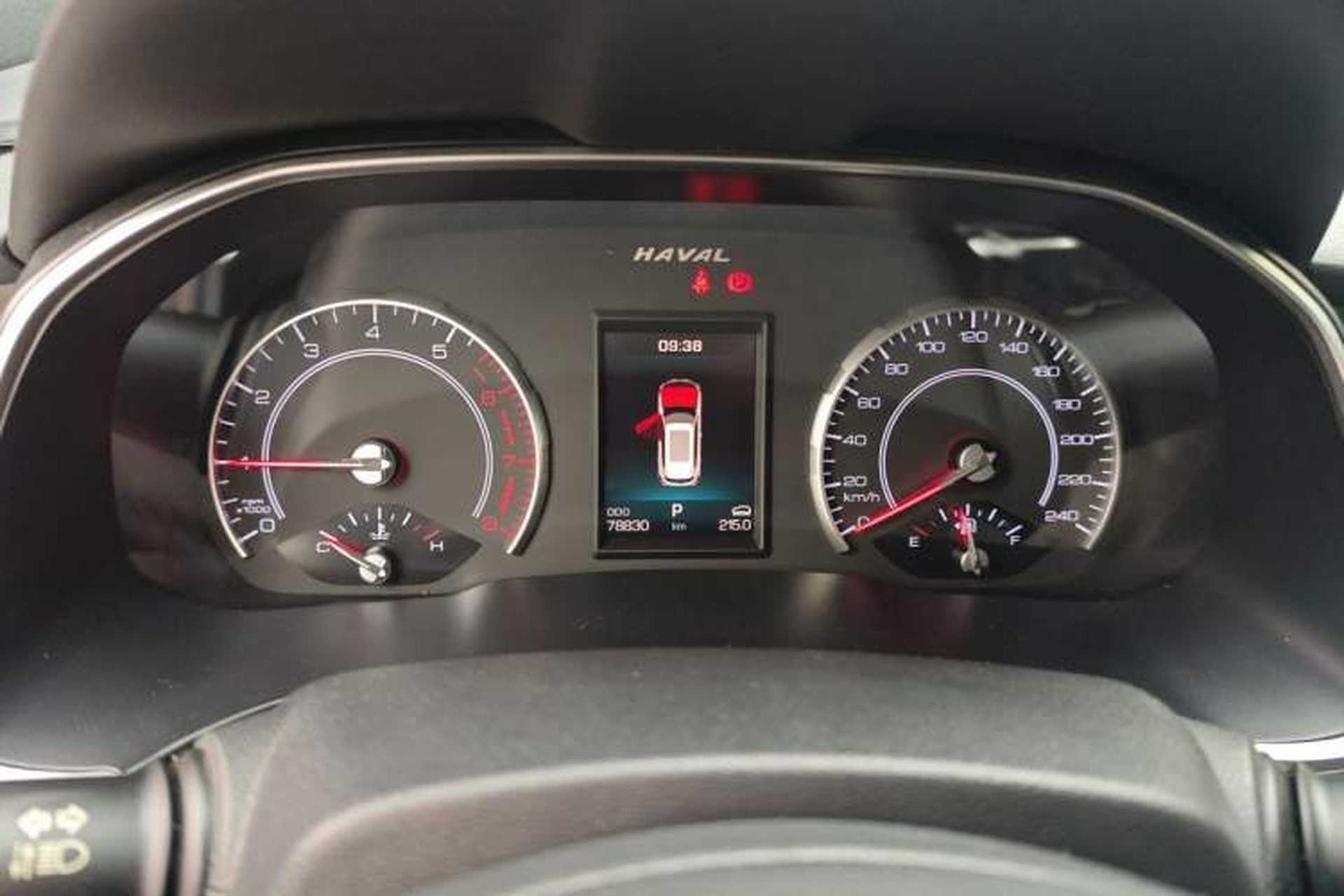 Used Haval H6 2017 Red Label 2.0T Automatic Two-Wheel Drive ZhiShang Model Instrument Cluster