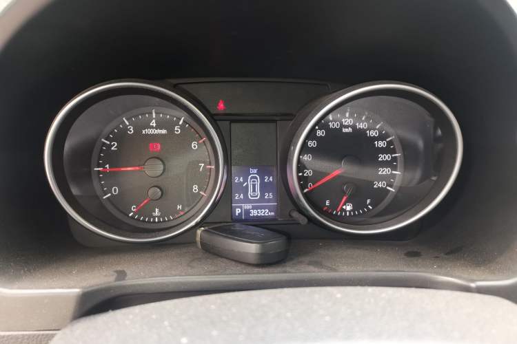 Used Haval H6 2017 Classic Edition 1.5T Automatic Two-Wheel Drive Elite Model Instrument Cluster