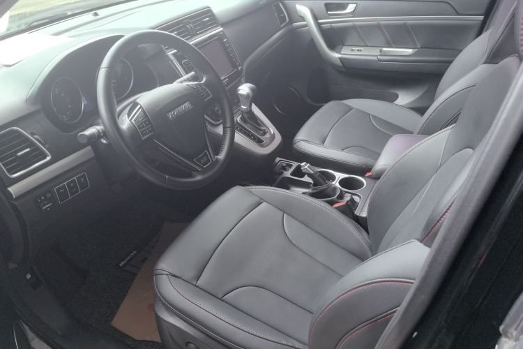 Used Haval H6 2017 Blue Label Sport Edition 1.5T Automatic Two-Wheel Drive Luxury Model Interior 1