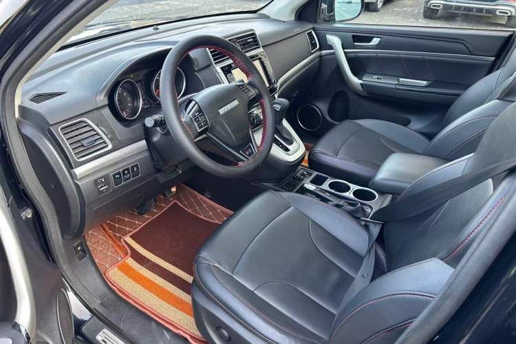 Used Haval H6 2017 Red-Label Sport Edition 1.5T Automatic Two-Wheel Drive Luxury Model Interior 2