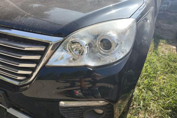 Used Haval H6 2017 Classic Edition 1.5T Manual Two-Wheel Drive Value Model Left Front Headlight
